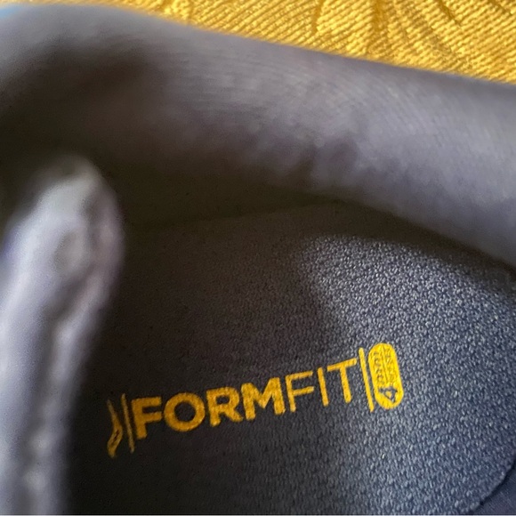 Saucony Gradient Blue and Yellow Kids Sneakers - Picture 6 of 7